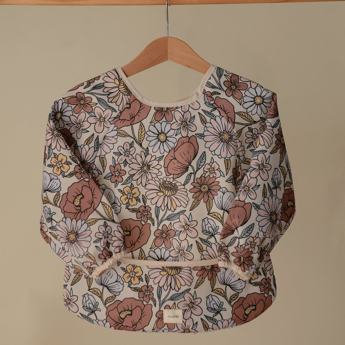 Long Sleeve Bib, 6-24 Months by Mushie