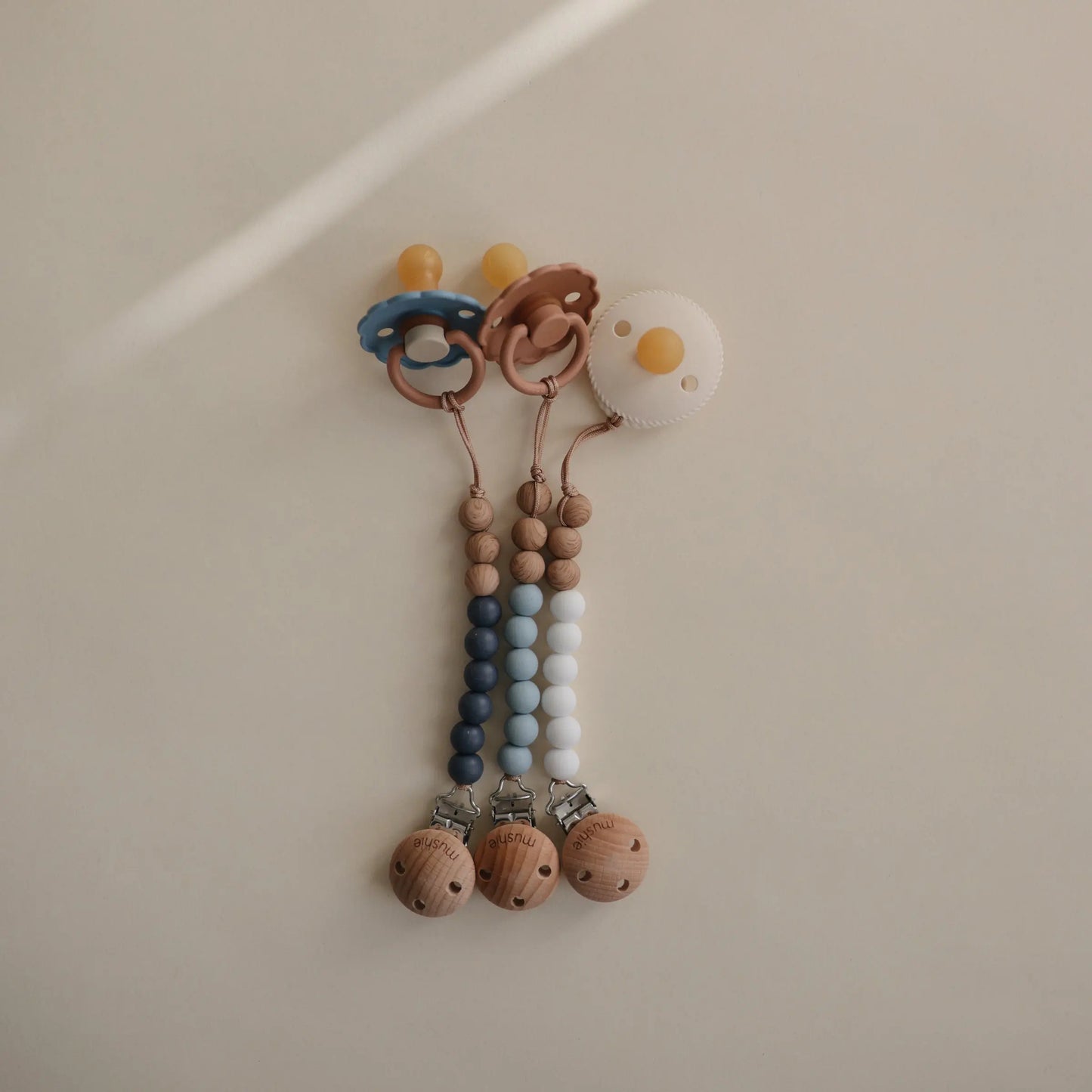 Frigg Rope Natural Rubber Pacifier 2 Pack Mushie