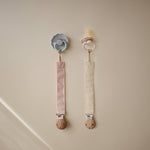 Linen Pacifier Clip, 2-Pack by Mushie
