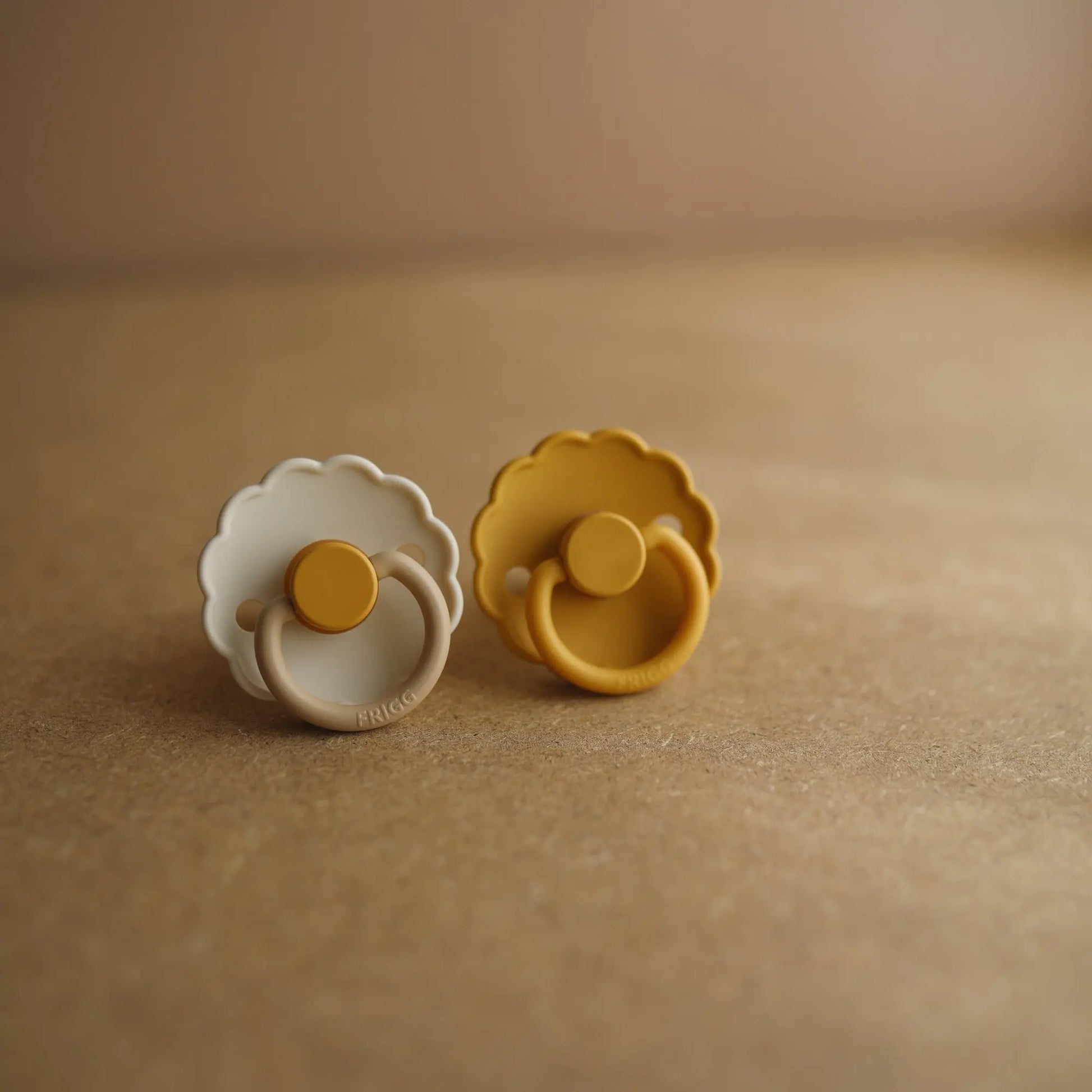 Frigg Daisy Natural Rubber Pacifier Two Pack Mushie Everetts Place: Online Boutique