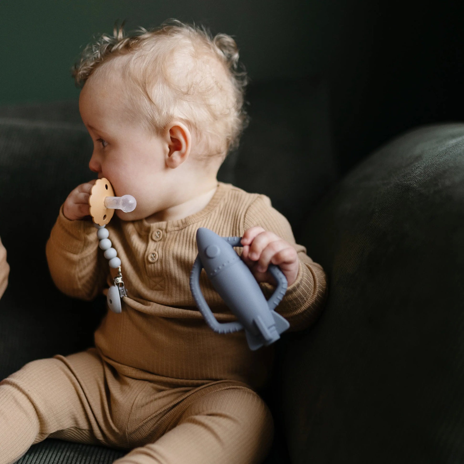 Frigg Daisy Silicone Pacifier 2 Pack with SilkySoft Nipple Mushie Everetts Place: Online Boutique