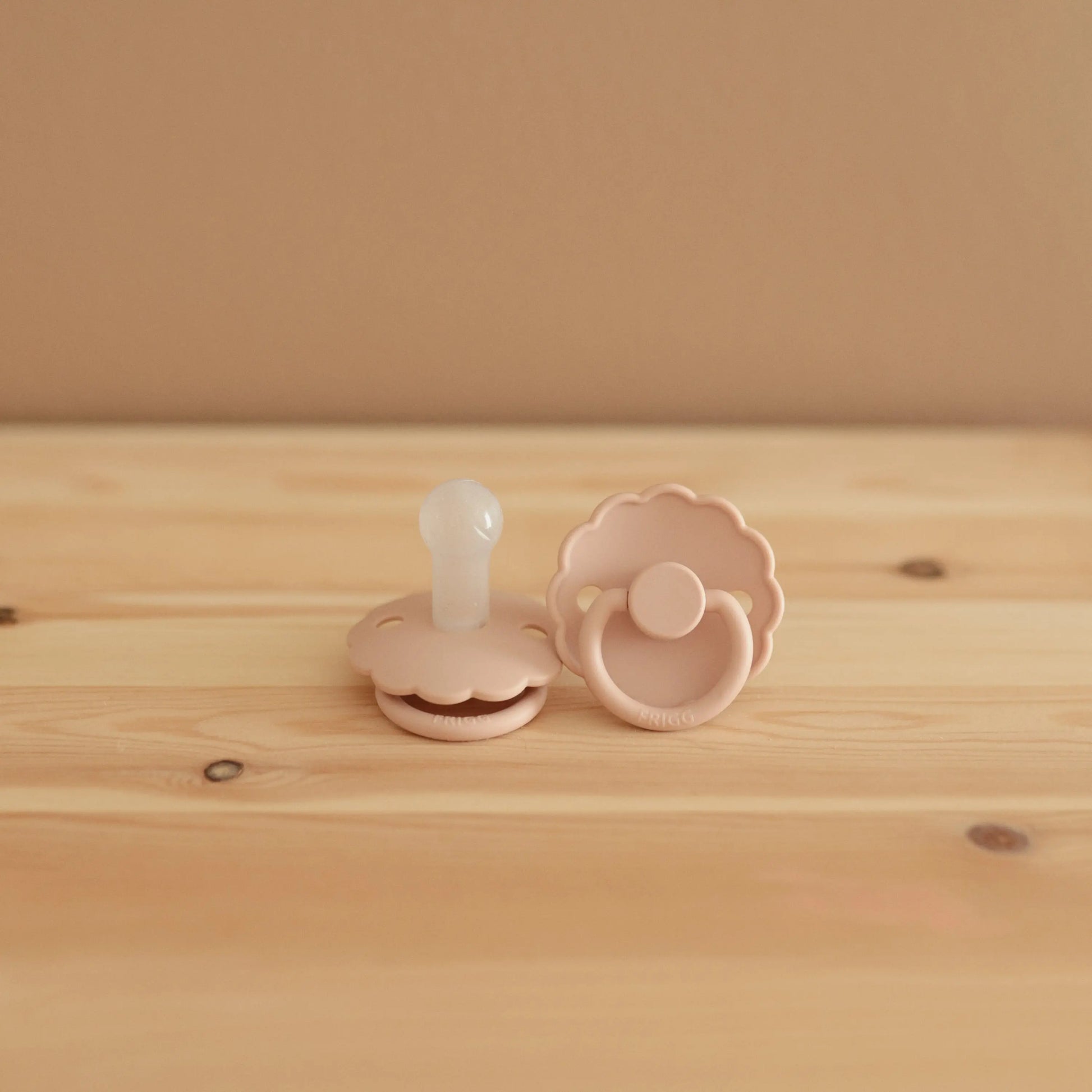 Frigg Daisy Silicone Pacifier 2 Pack with SilkySoft Nipple Mushie Everetts Place: Online Boutique