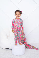 Long-sleeve pajama set in Savanna Rose print with matching top and pants