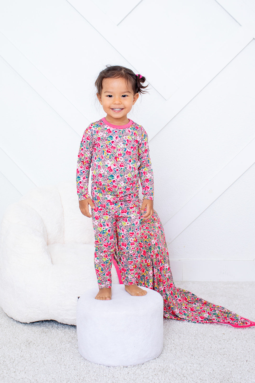 Long-sleeve pajama set in Savanna Rose print with matching top and pants
