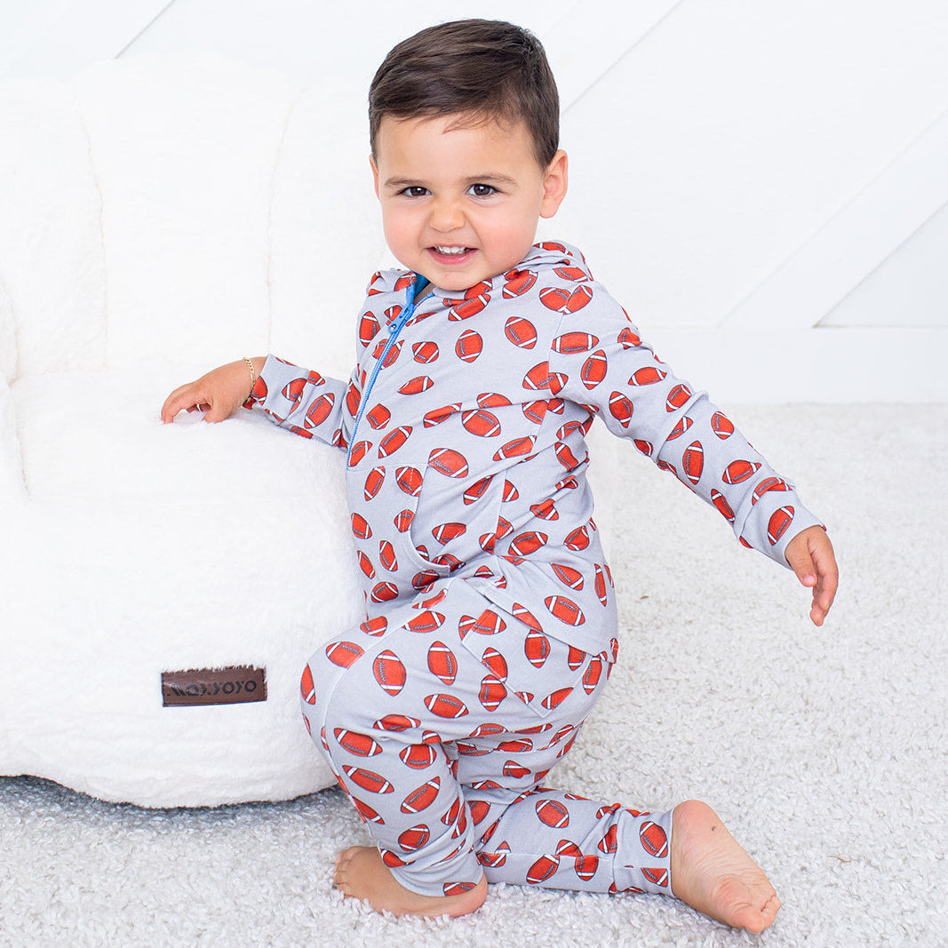 Relaxed fit baby joggers with an elastic waist and drawstring at the front.
