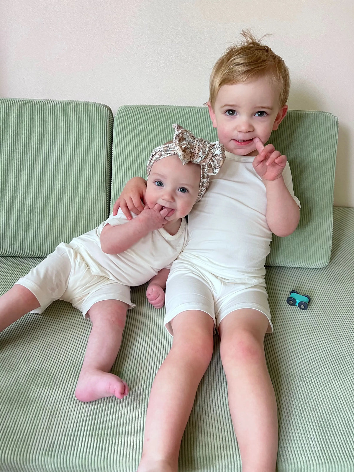 Bubble Baby Ivory | Short Sleeve Pajamas - 