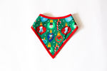 My First Christmas Bib by Rayn’s Tiny Stitches