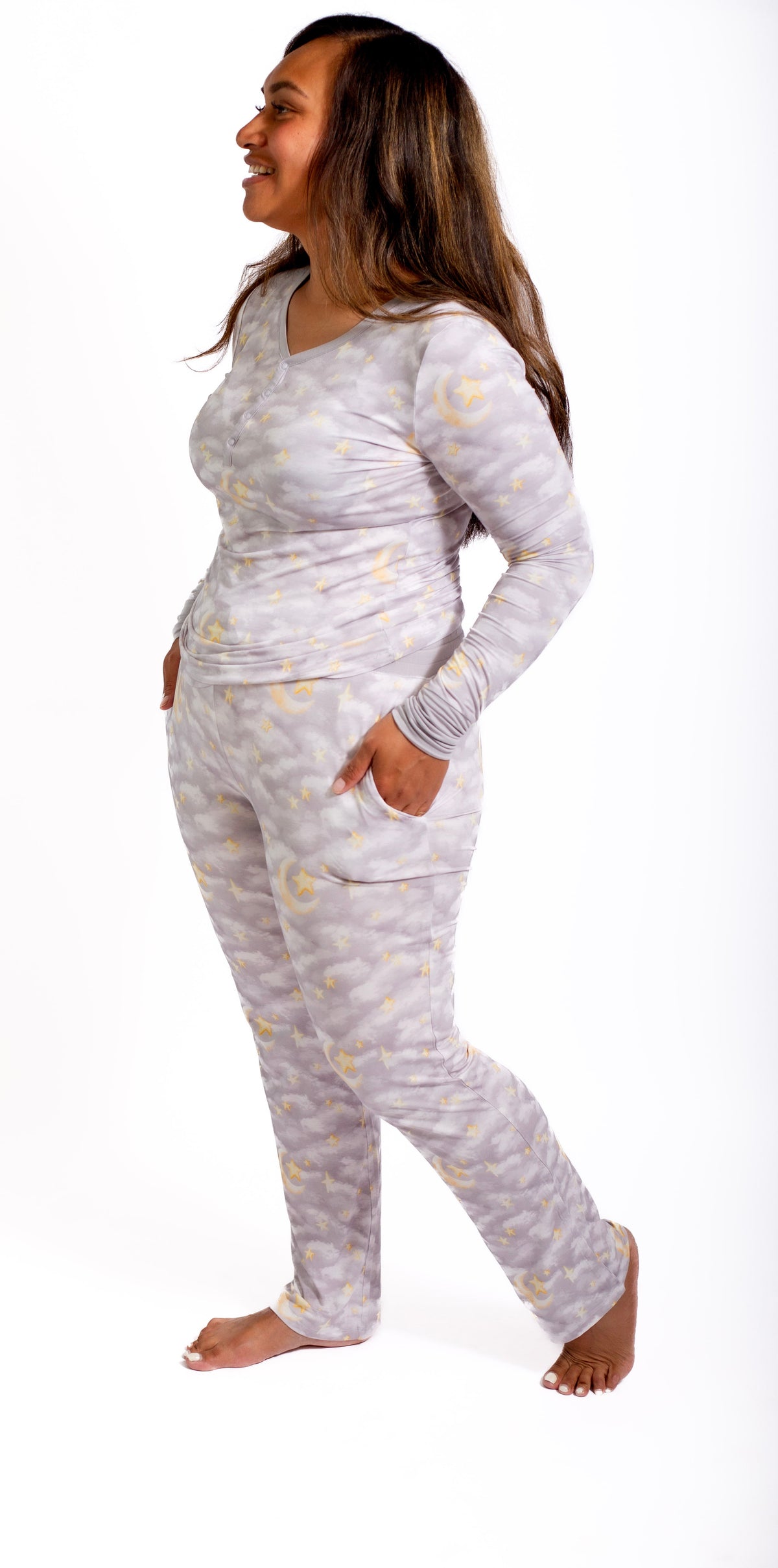 Sweet Dreams Mom Pajamas – Soft, Cozy & Perfect for Lounging by Rayn’s Tiny Stitches