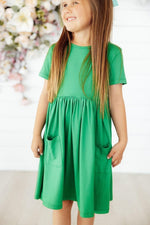 Mila & Rose ® Kelly Green Short Sleeve Pocket Twirl Dress For Girls - Everetts Place Boutique - 