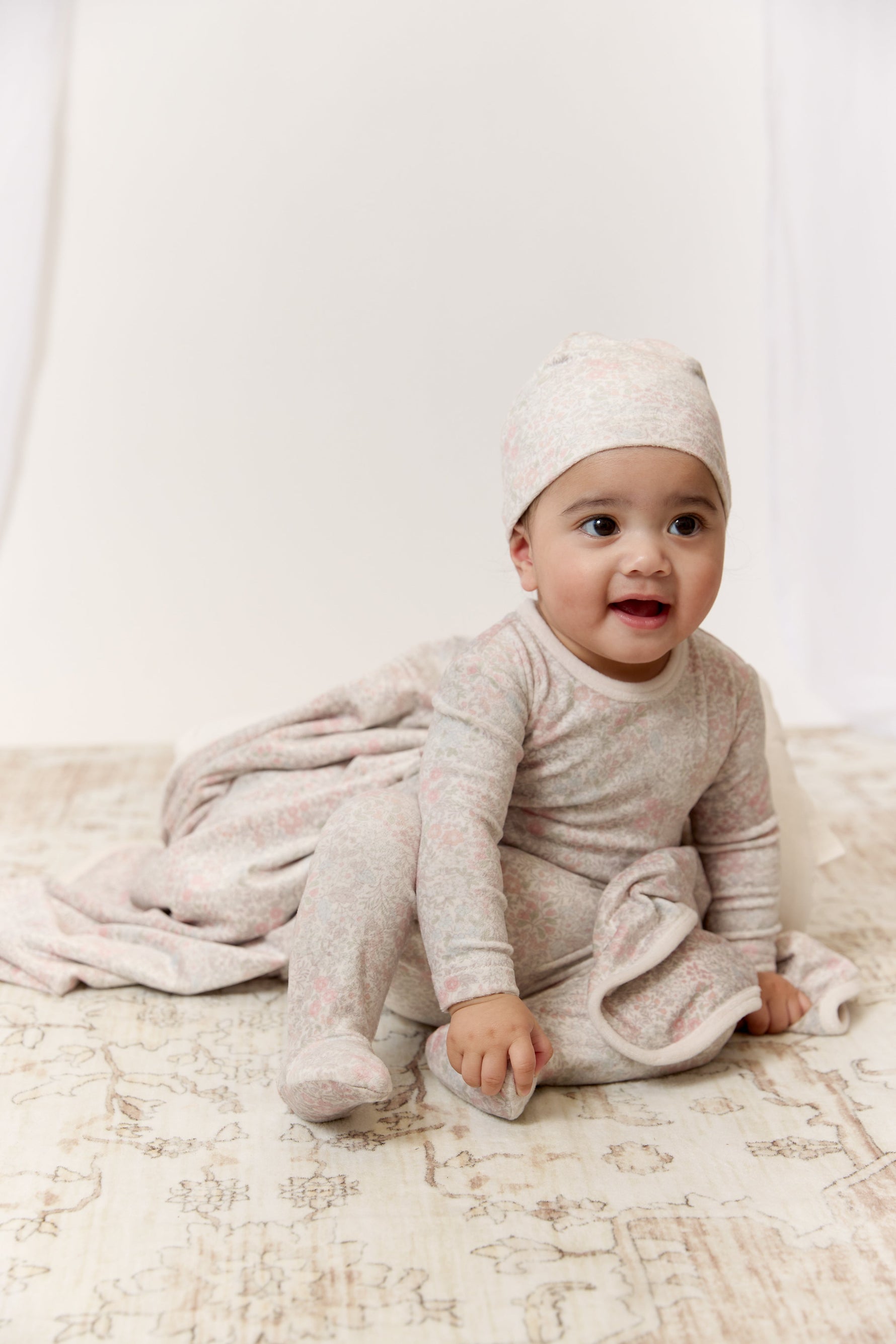 Petite Petal Footie, Hat & Blanket Set - Pink by KIPP™ Collection