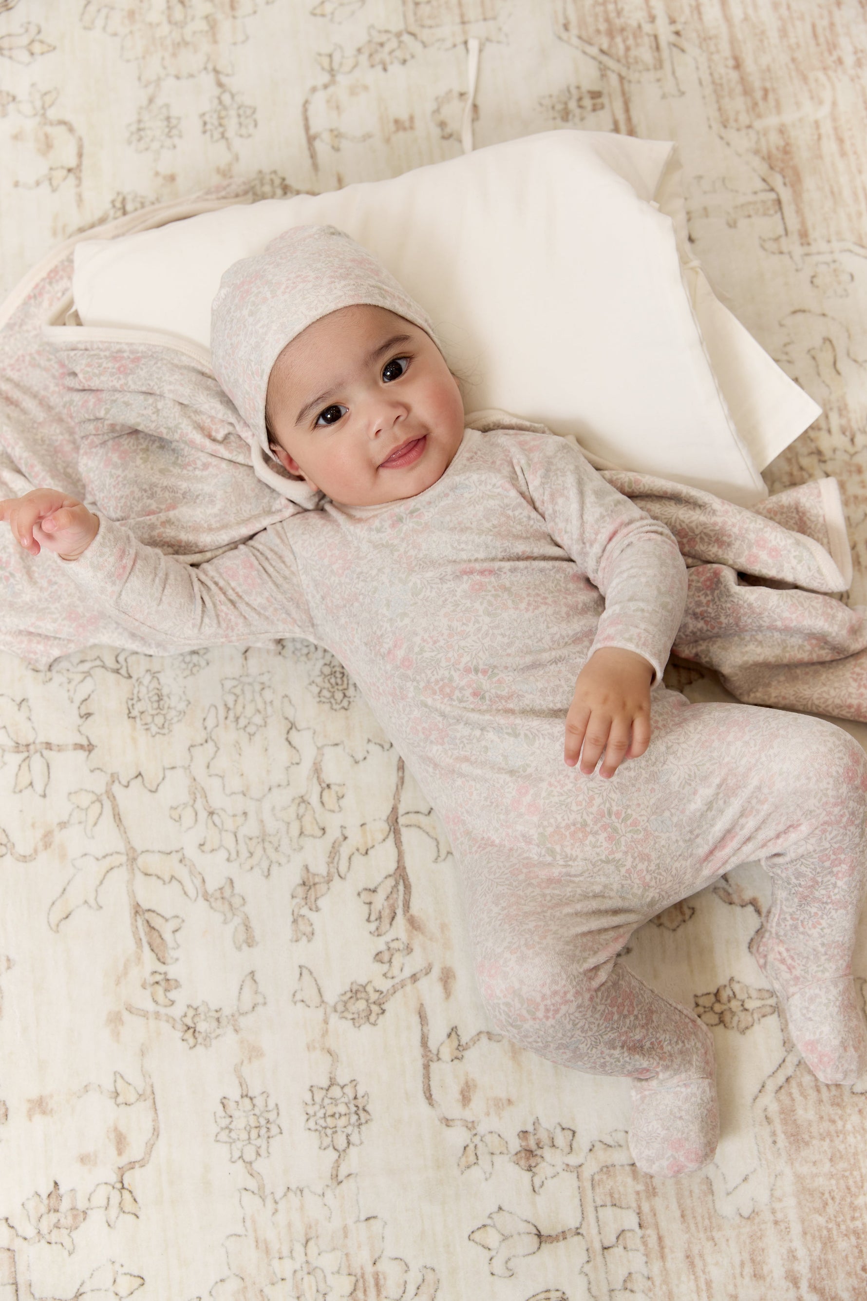 Petite Petal Footie, Hat & Blanket Set - Pink by KIPP™ Collection