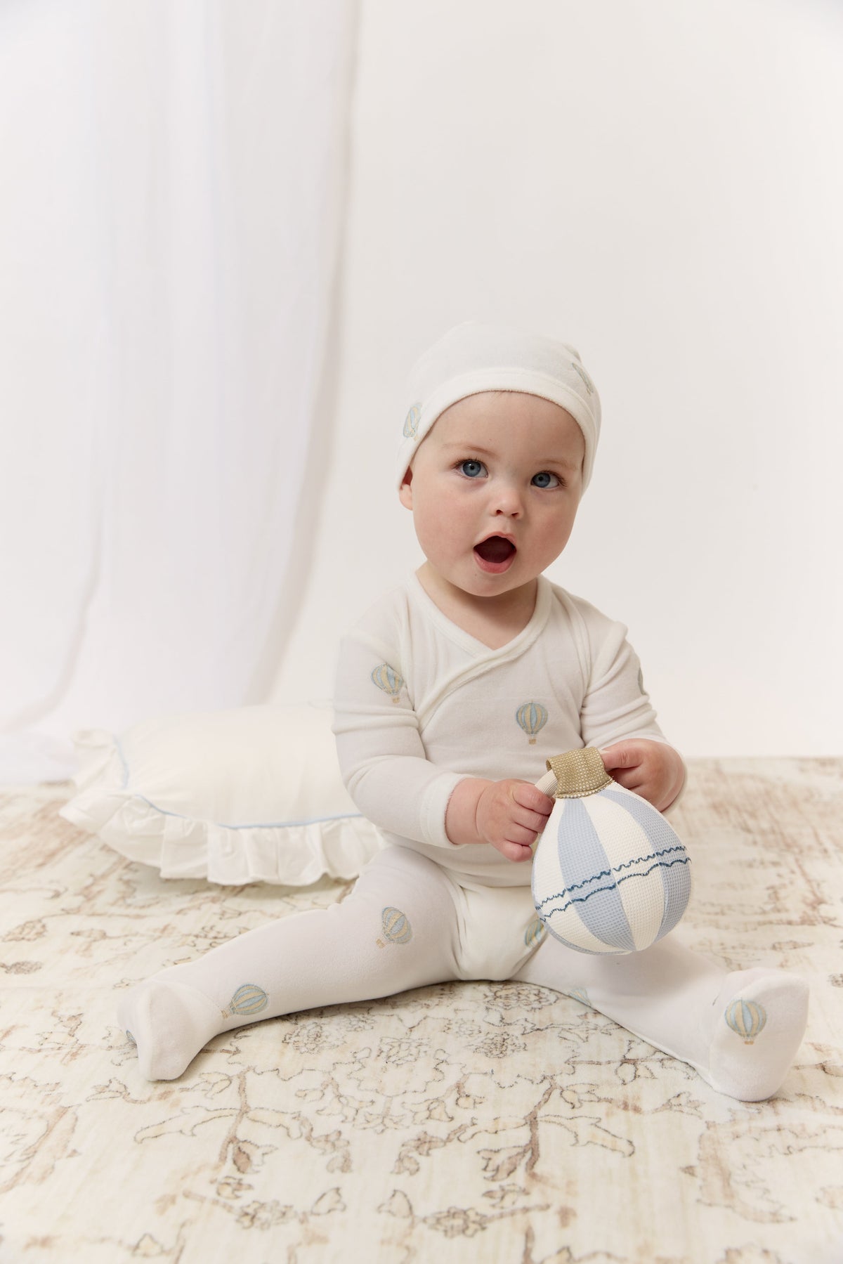 Ciel Enfant Wrap Footie & Hat Set - Blue by KIPP™ Collection