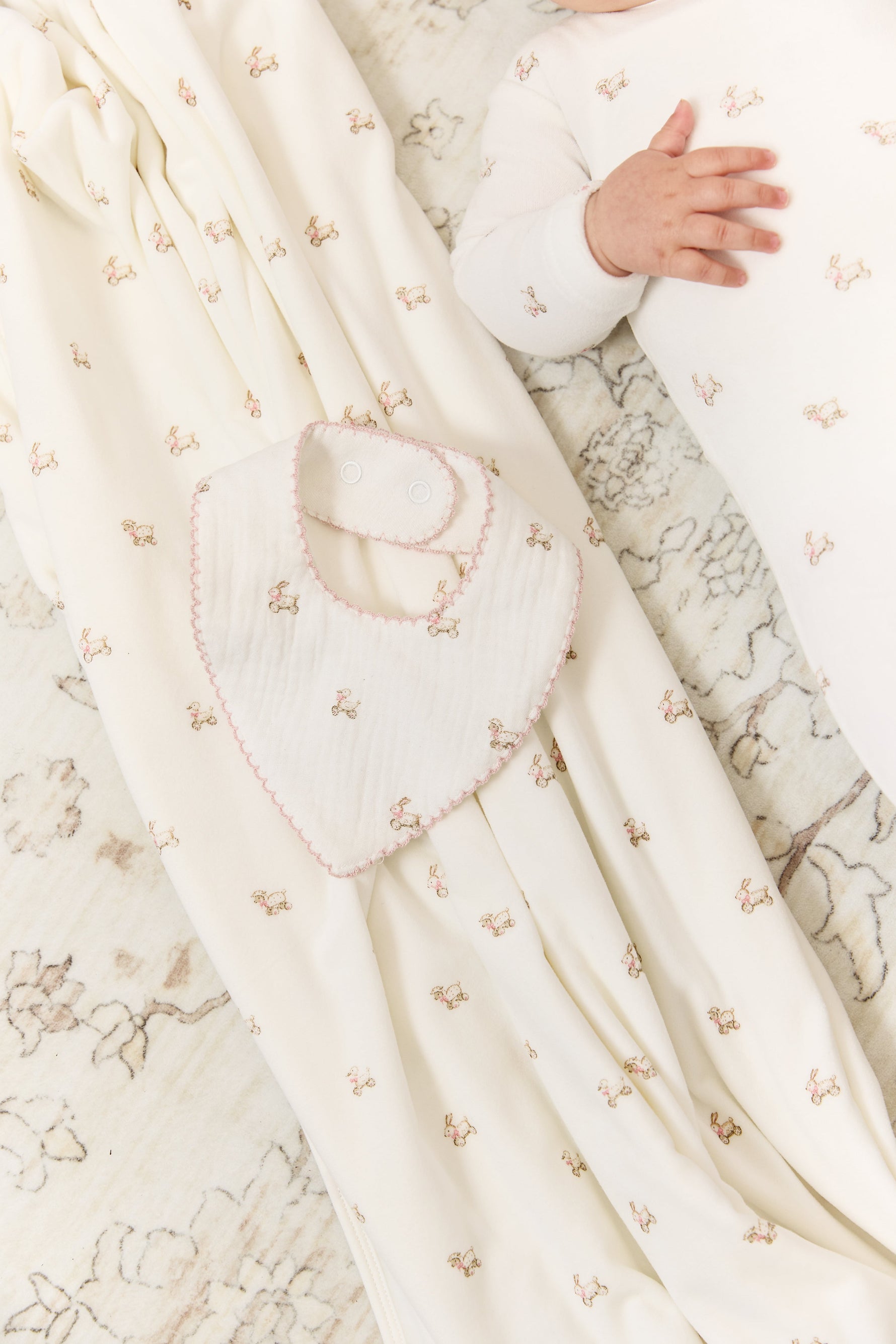 Petits Amis Footie, Hat & Blanket Set - Pink by KIPP™ Collection