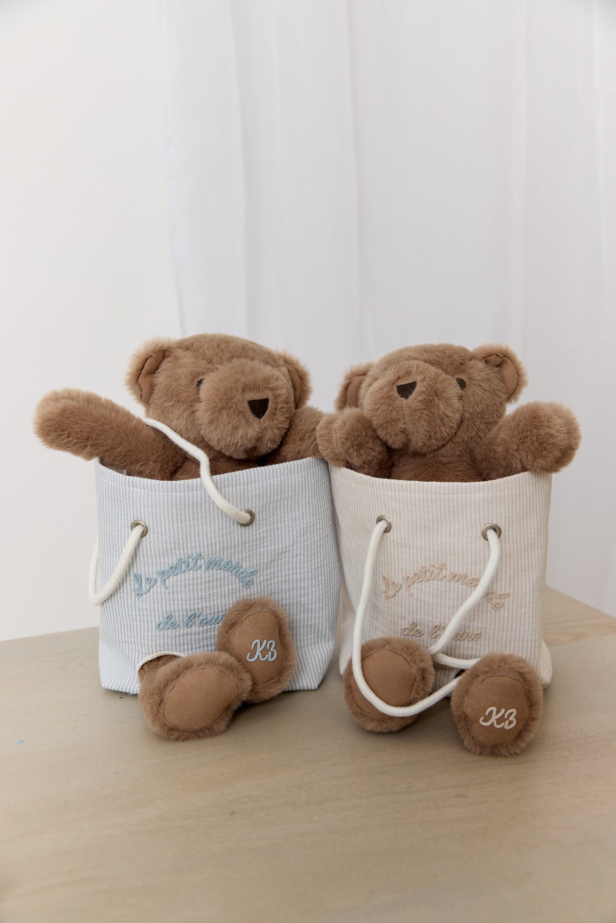 Petit Ours Teddy in a Bag - Stone by KIPP™ Collection