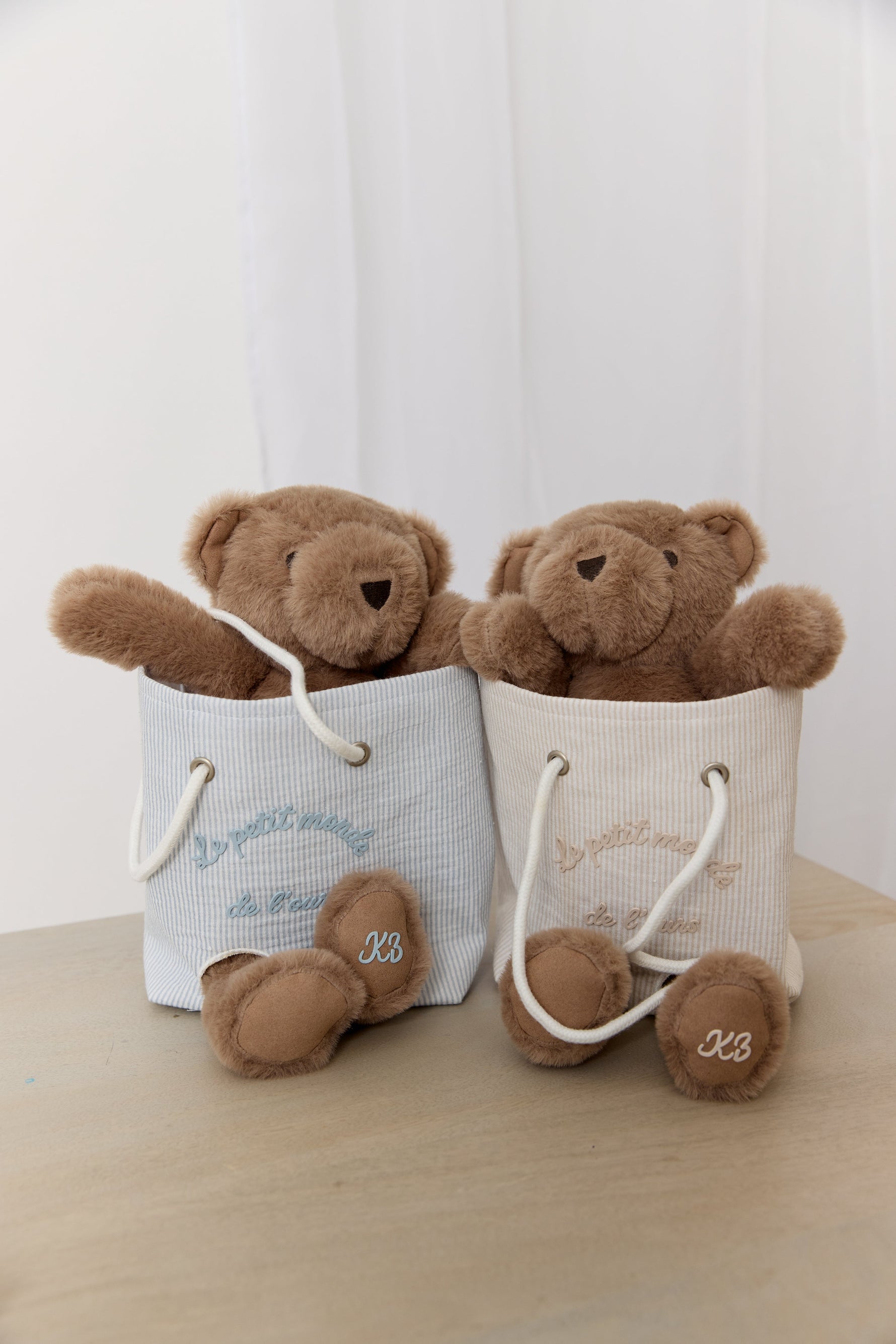 Petit Ours Teddy in a Bag - Stone by KIPP™ Collection