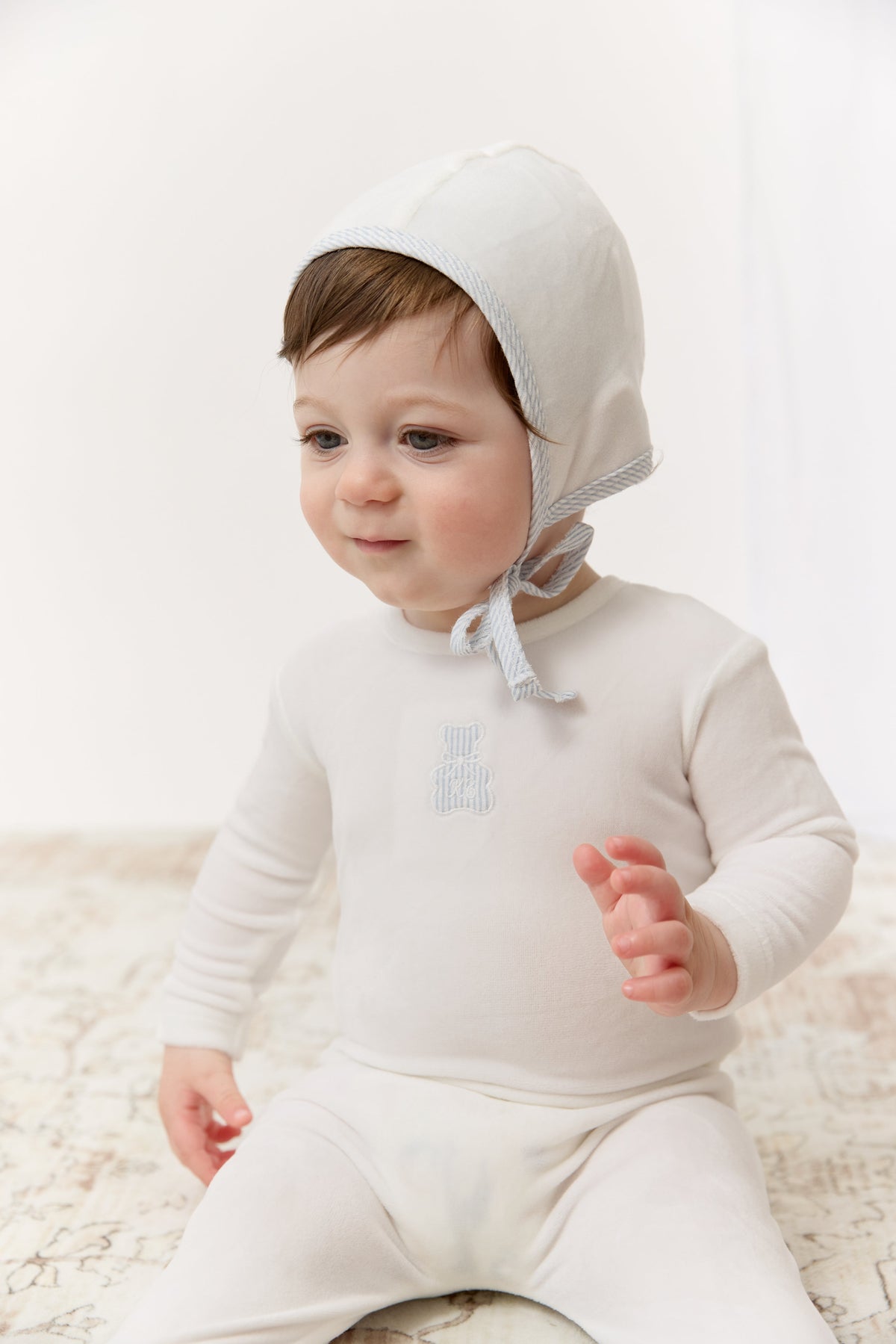 Petit Ours Footie & Hat Set - White Blue by KIPP™ Collection