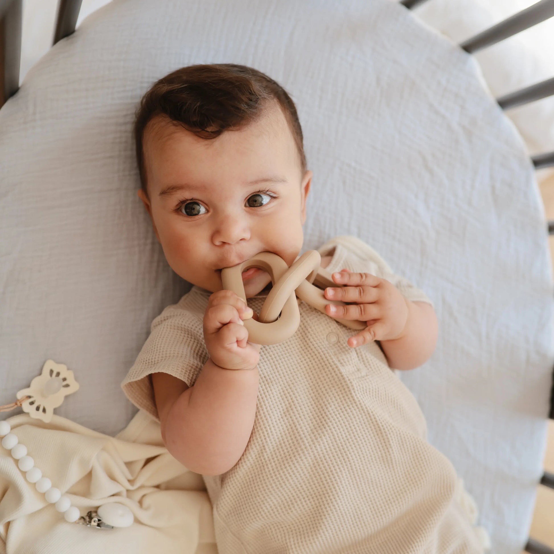 Links Teether Made from Food Grade Silicone for Sore Gums Relief and Comfort Mushie Everetts Place: Online Boutique