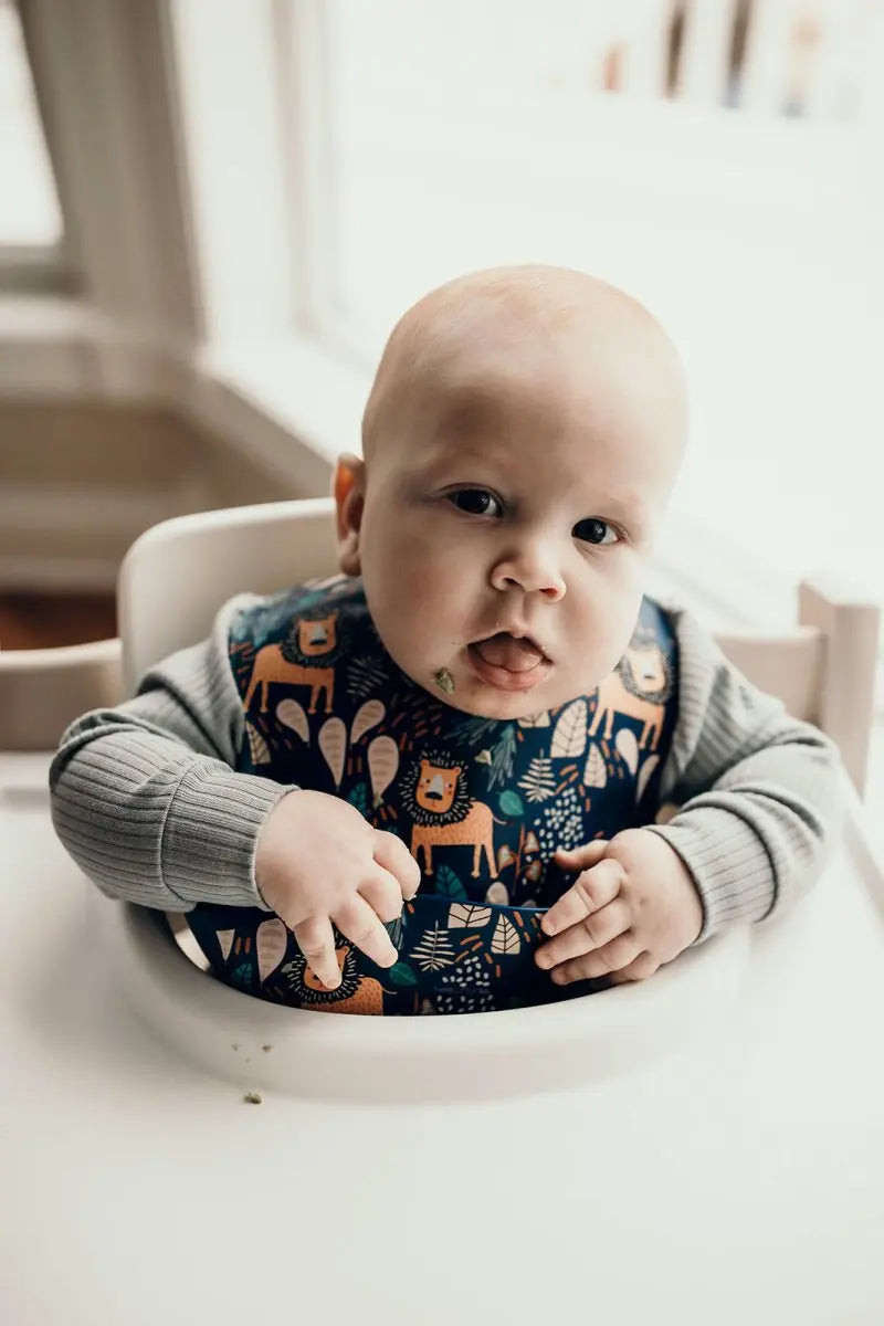 Three Little Tots Lion Silicone Bib with Crumb Catcher - 