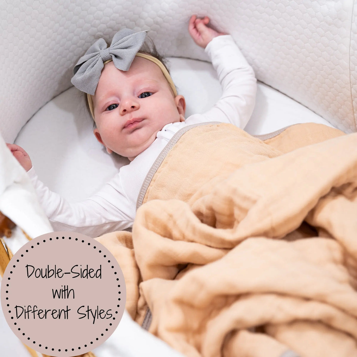 LollyBanks Bear Hugs Muslin Baby Blanket - 