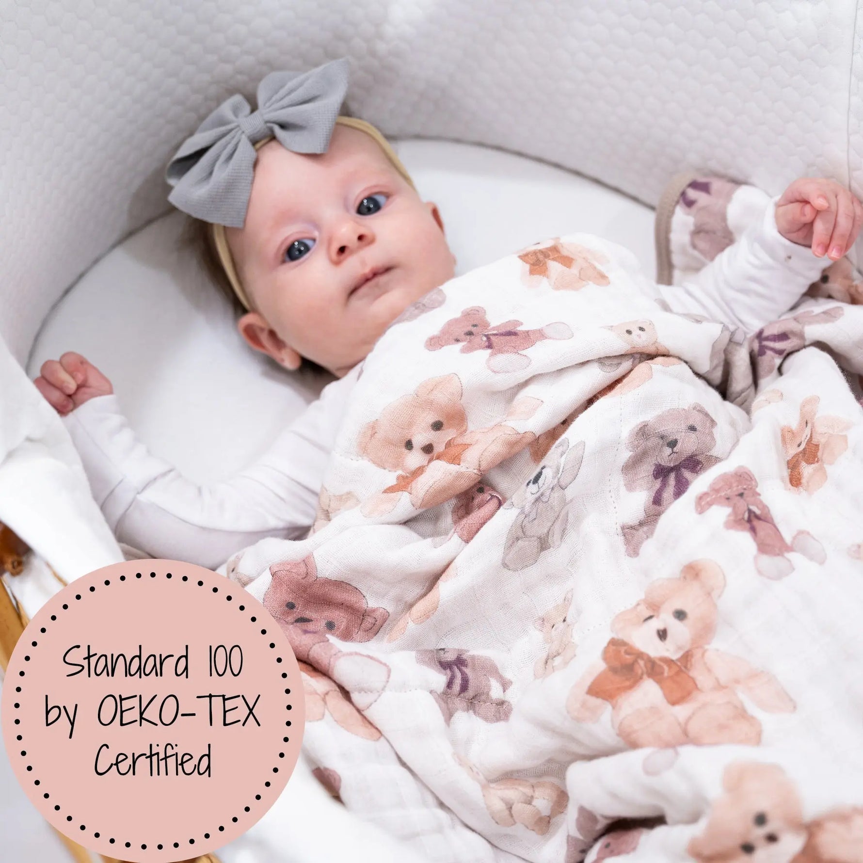 LollyBanks Bear Hugs Muslin Baby Blanket - 