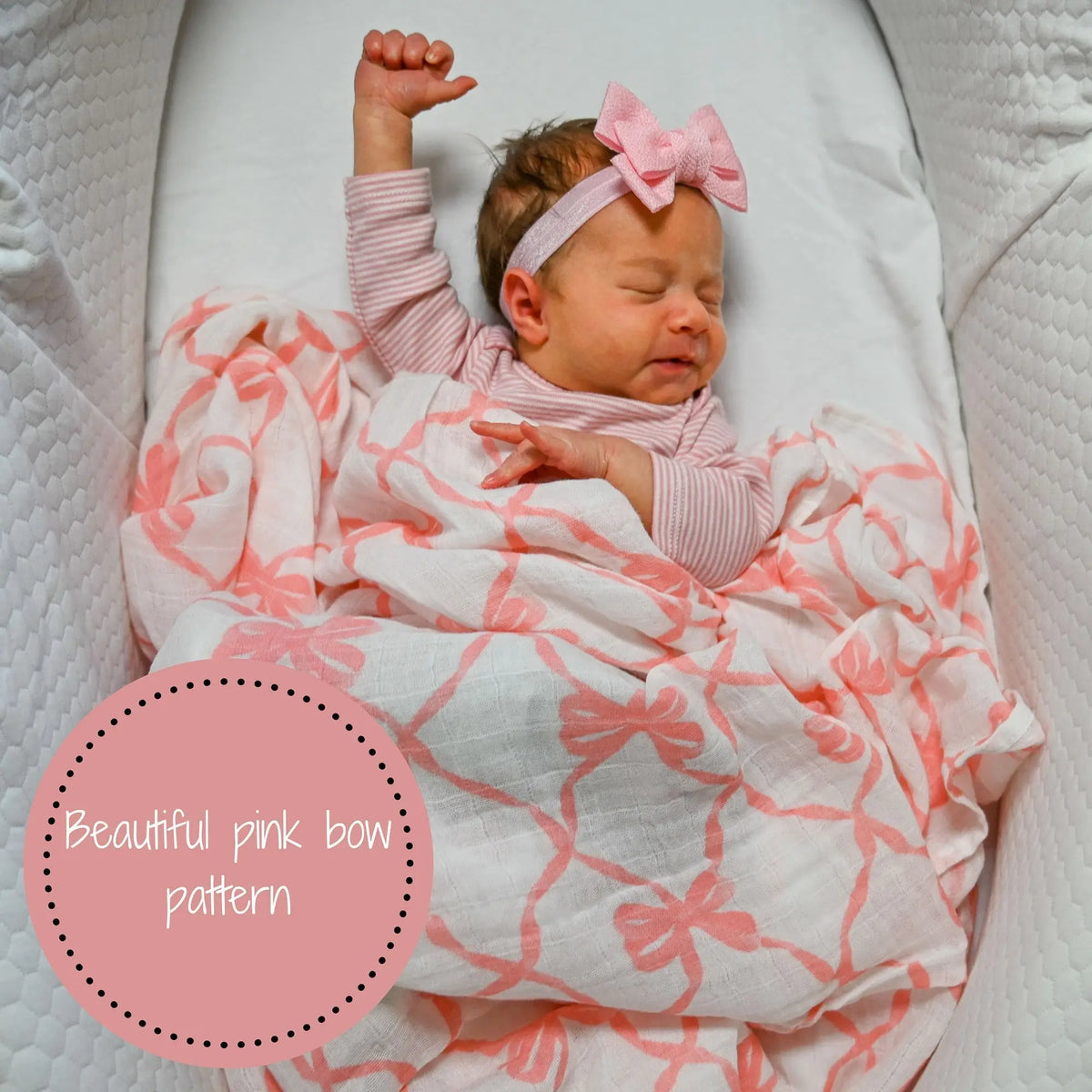 LollyBanks Beautiful Bows Baby Muslin Swaddle Blanket - 