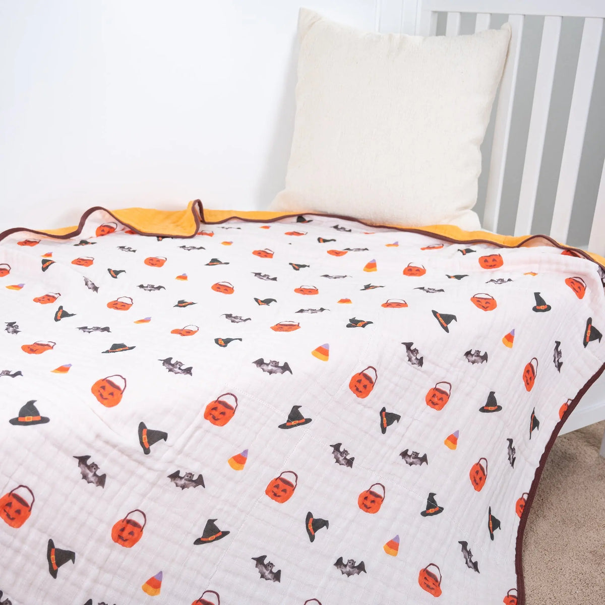 LollyBanks Boo - tiful Dreams Muslin Baby Blanket - 