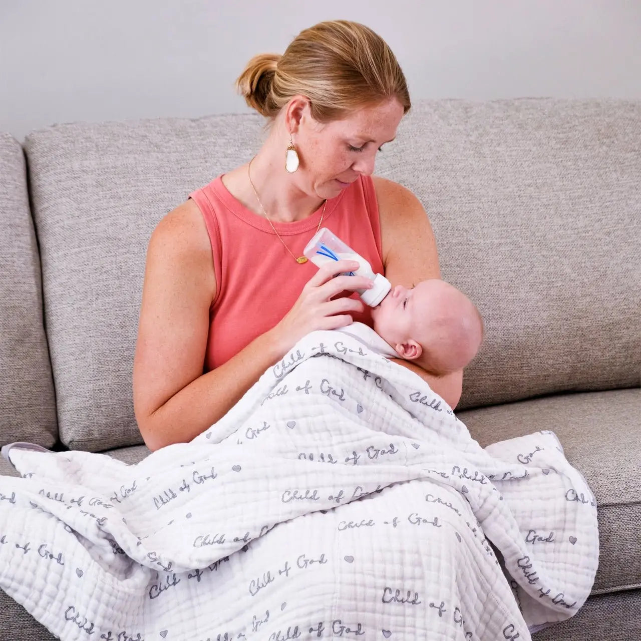 LollyBanks Cotton Muslin Child of God Quilt - 