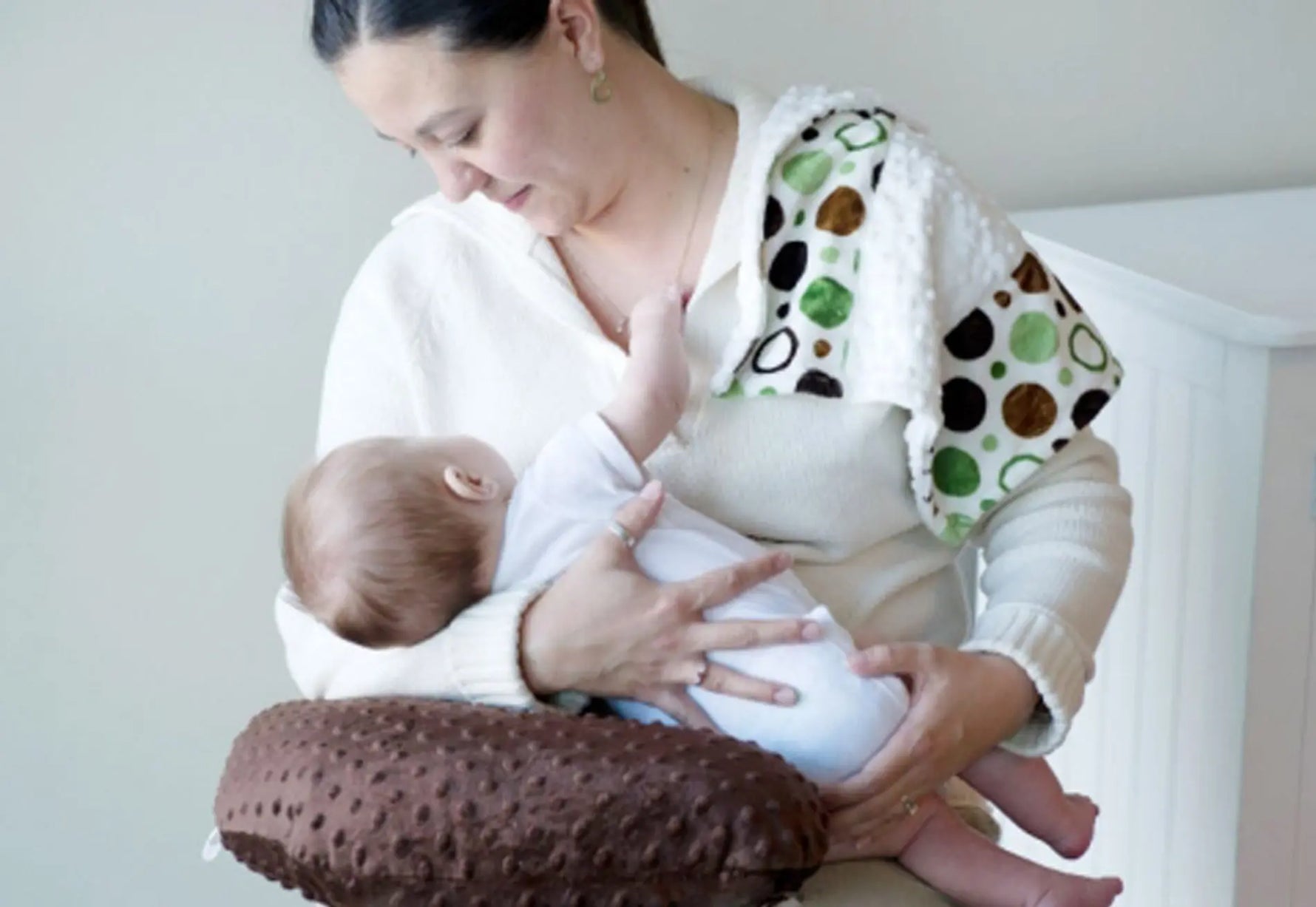 Luna Lullaby Luna Lullaby Travel Pillow Chocolate Dot V Shape Comfort - Baby & Toddler > Nursing & Feeding > Nursing Pillows Luna Lullaby Travel Pillow