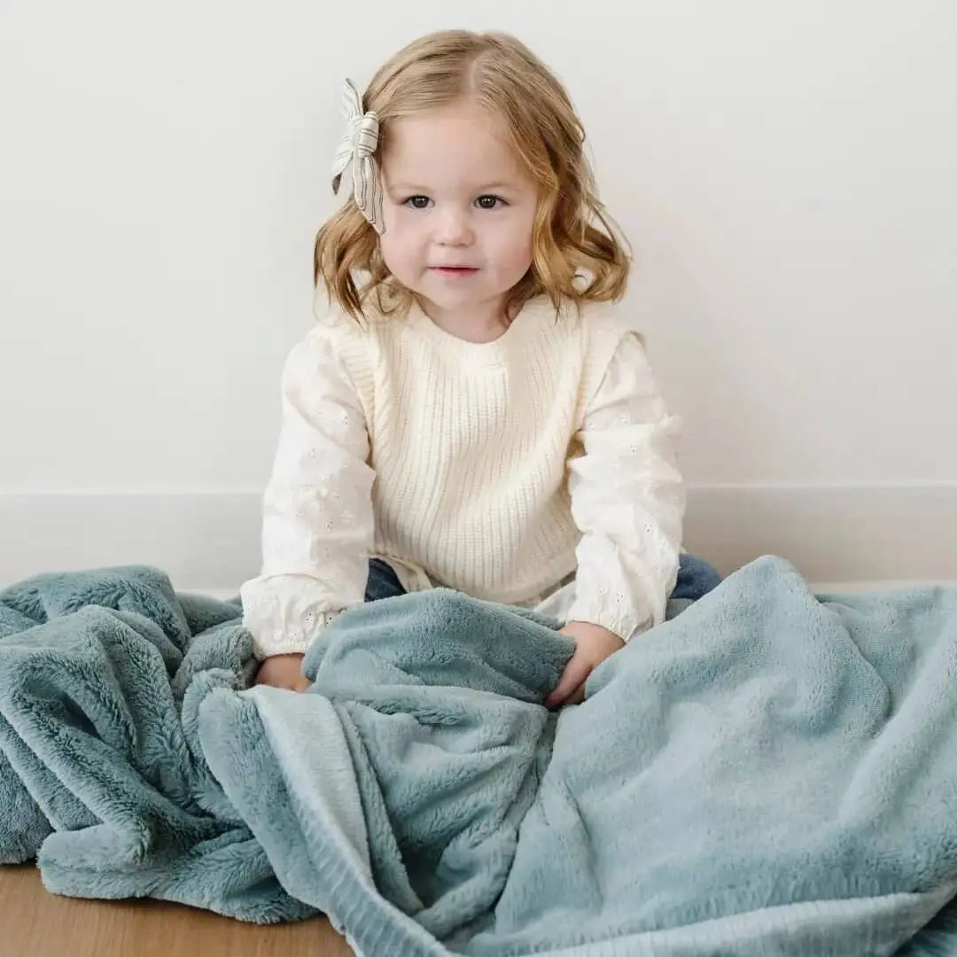 Saranoni Lush Receiving Blankets Soft Comfort For All Ages Family - Everetts Place Boutique - 
