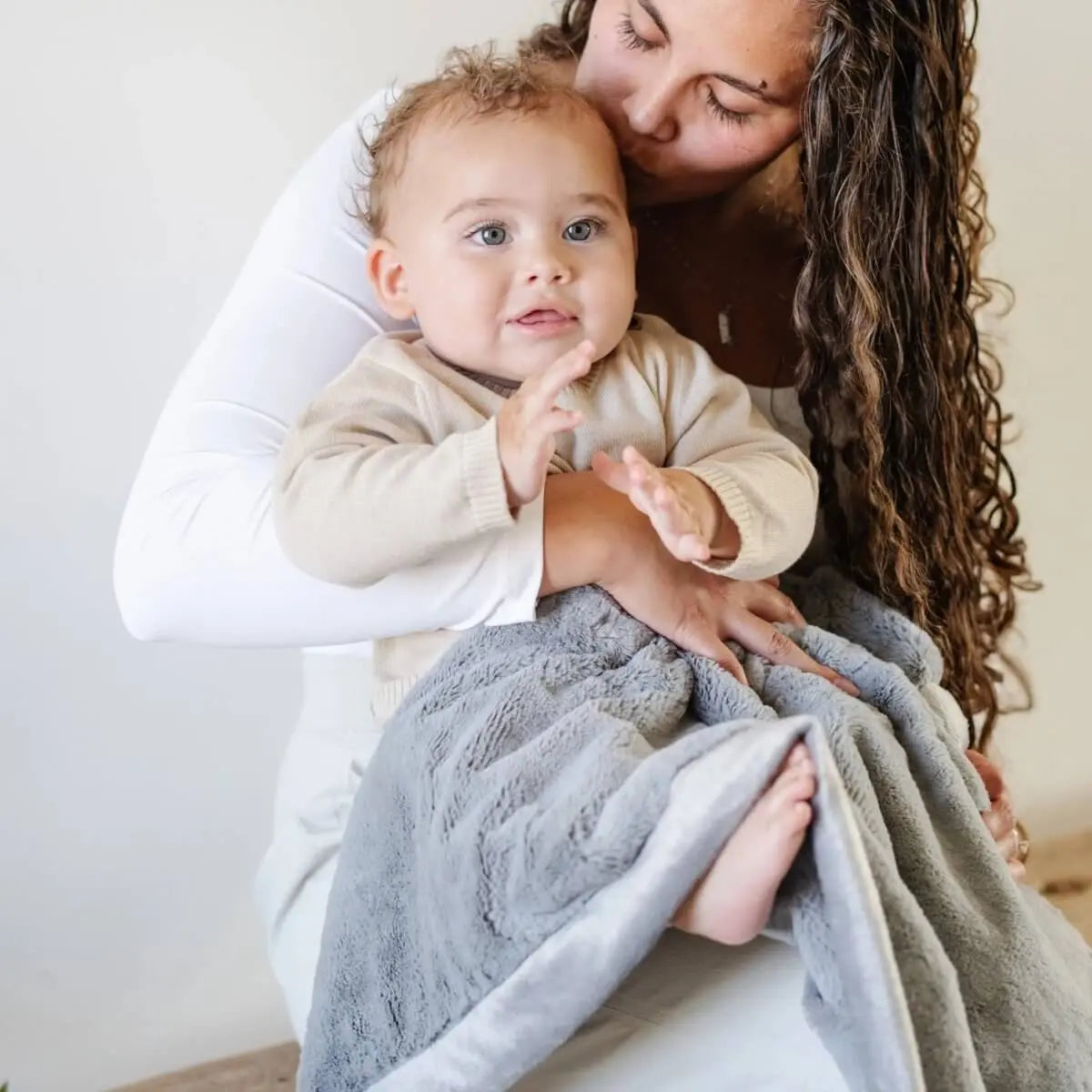 Lush Receiving Blankets Soft Comfort For All Ages Family - Everetts Place Boutique - 