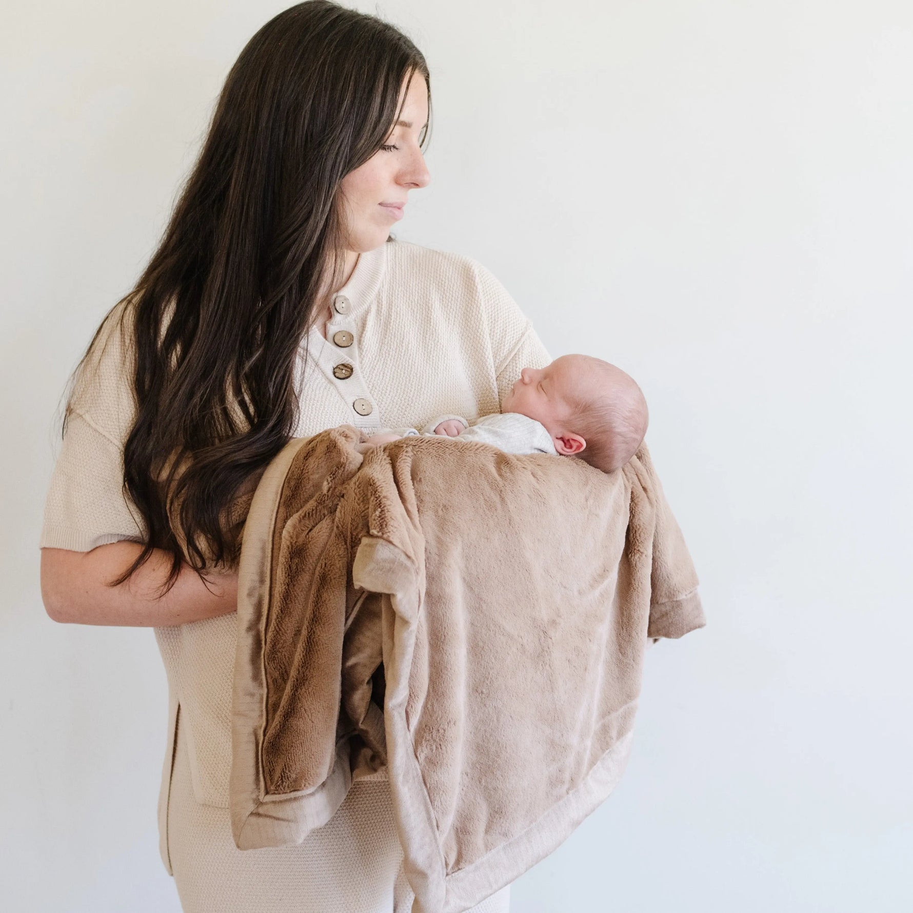 Lush Receiving Blankets Soft Comfort For All Ages Family Saranoni Everetts Place Boutique
