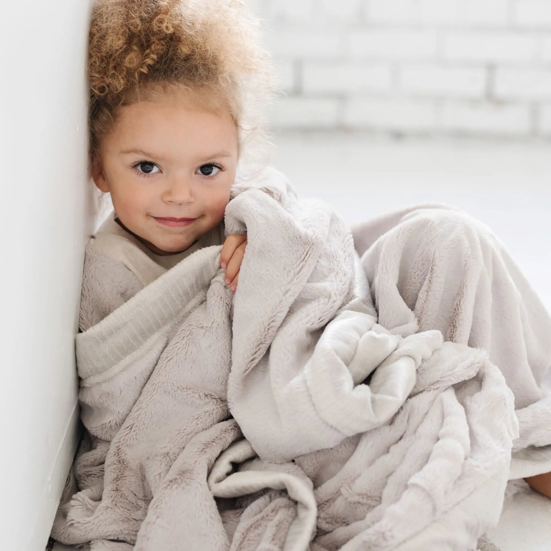 Lush Toddler Blankets Saranoni Luxury Plush Premium Saranoni Everetts Place Boutique 85.00