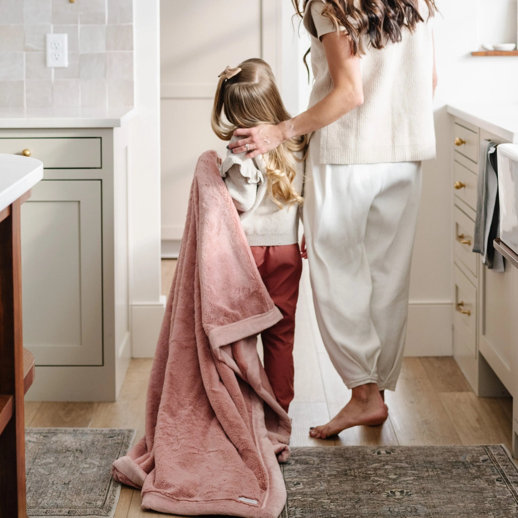 Lush Toddler Blankets Saranoni Luxury Plush Premium Saranoni Everetts Place Boutique