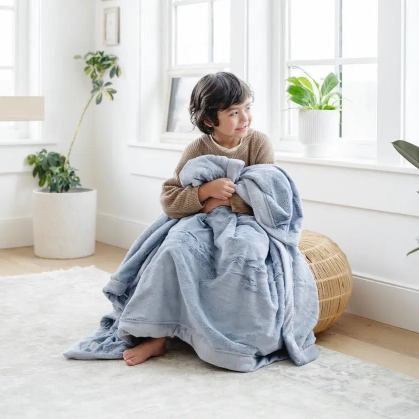 Lush Toddler Blankets Saranoni Luxury Plush Premium Saranoni Everetts Place Boutique