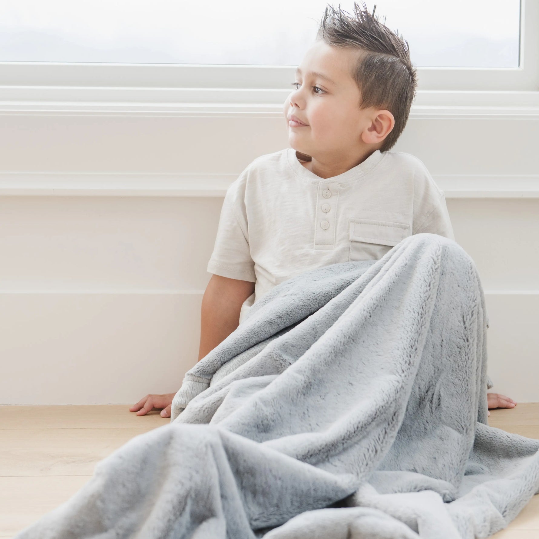 Lush Toddler Blankets Saranoni Luxury Plush Premium Saranoni Everetts Place Boutique 85.00