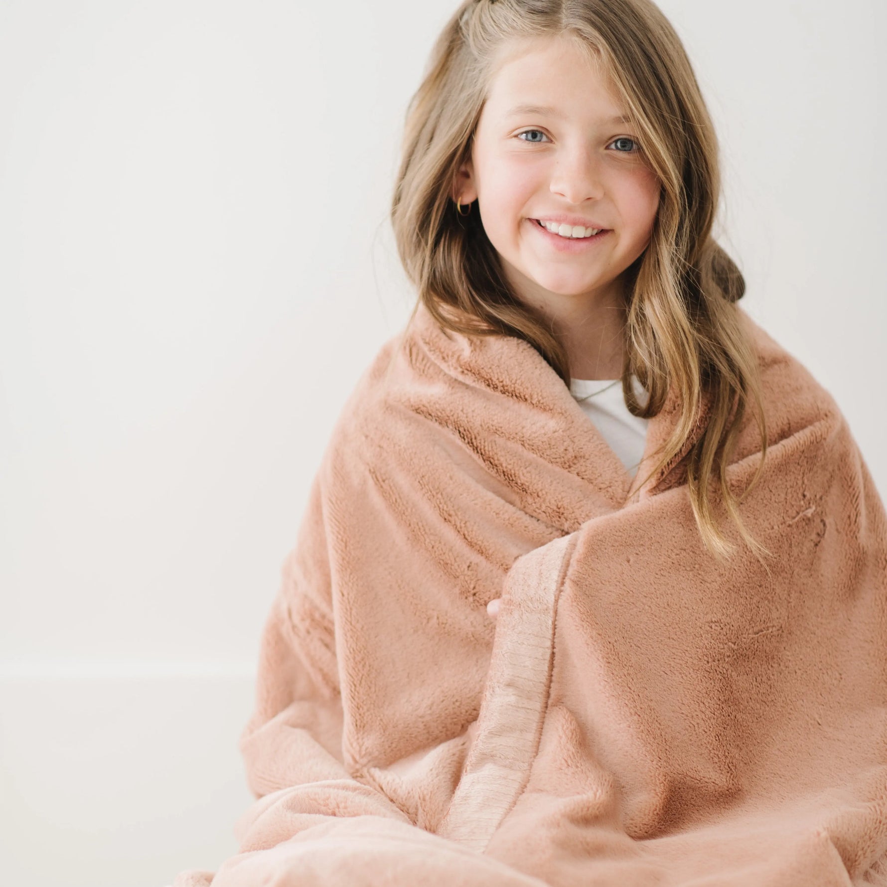 Lush Toddler Blankets Saranoni Luxury Plush Premium Saranoni Everetts Place Boutique 85.00