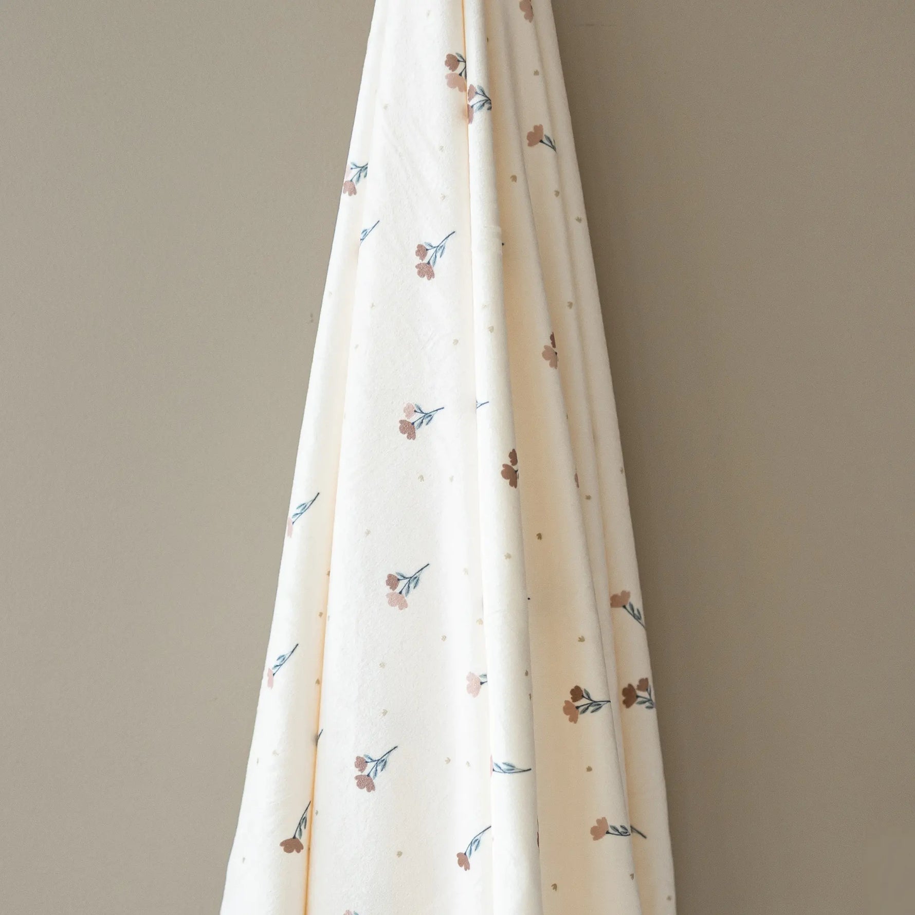 MINKY STRETCH LUXE SWADDLE/BLANKET Saranoni 