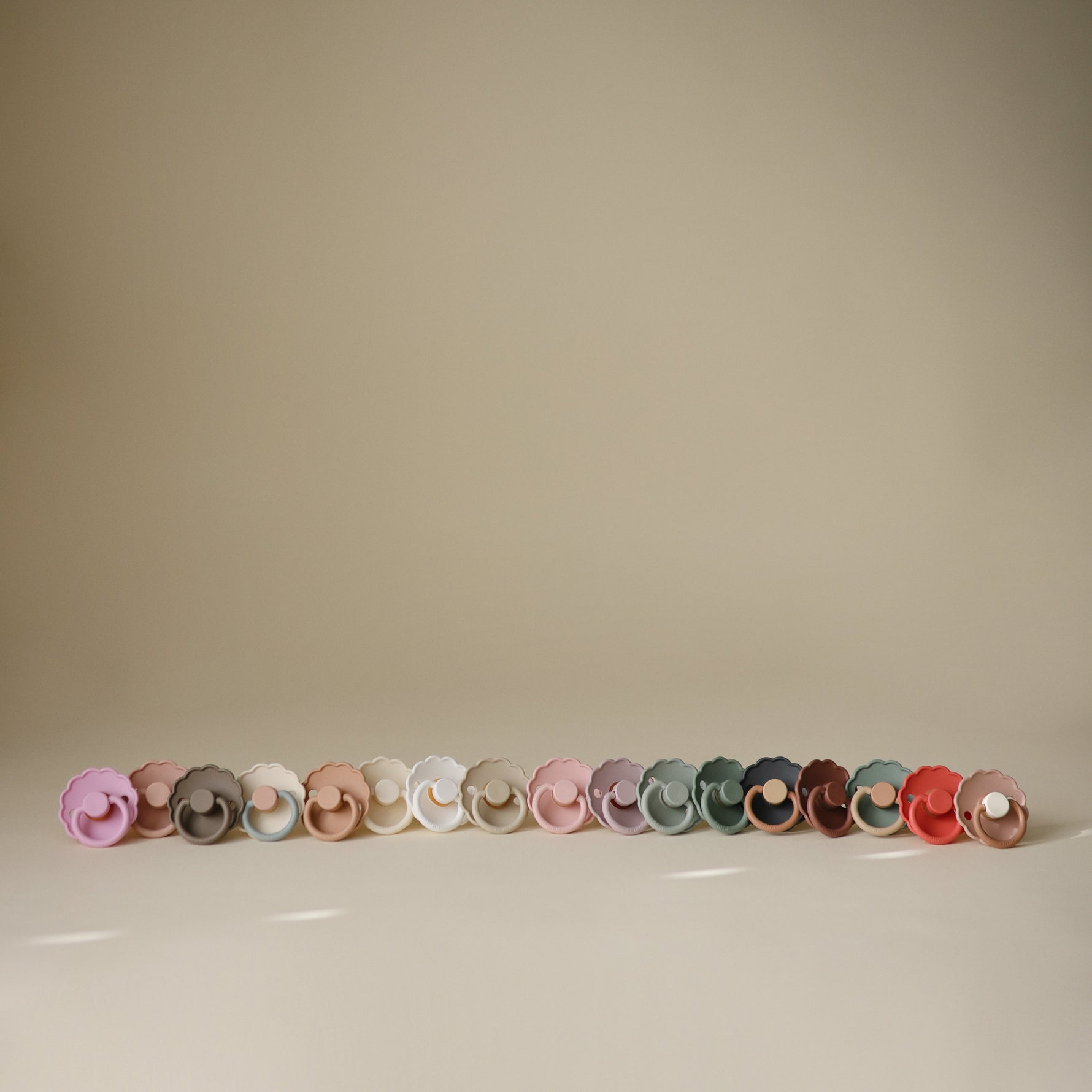 FRIGG Daisy Natural Rubber Pacifier 2-Pack by Mushie at Everetts Place