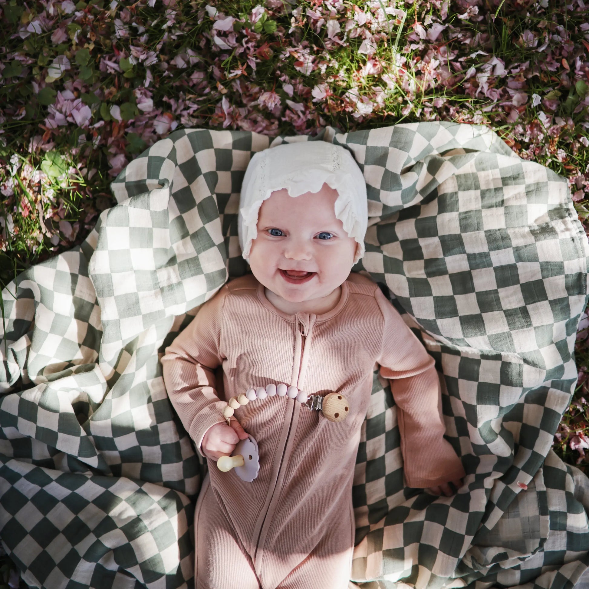 Organic Cotton Muslin Swaddle Blanket for Baby Cuddling and Nursing Mushie