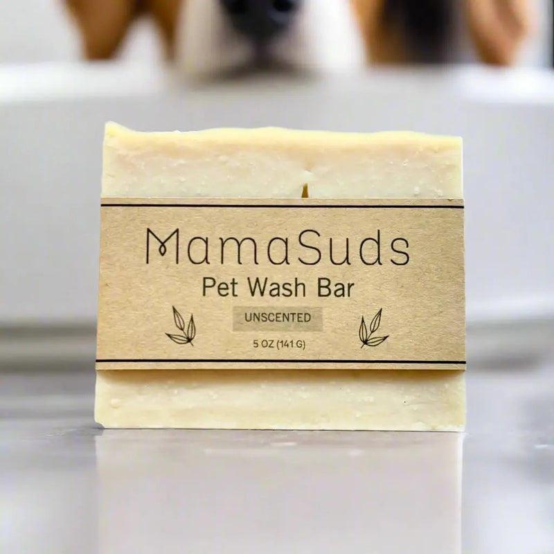 Pet Wash Bar Unscented made with saponified olive oil, vegan and biodegradable.