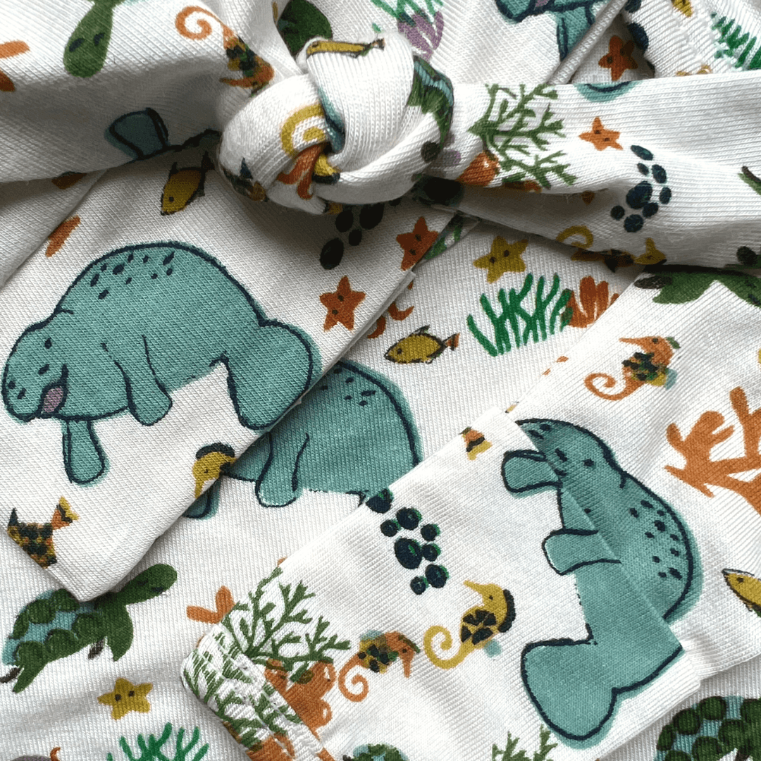 Manatee Gown & Swaddle Set + Gift Box by Kolorful