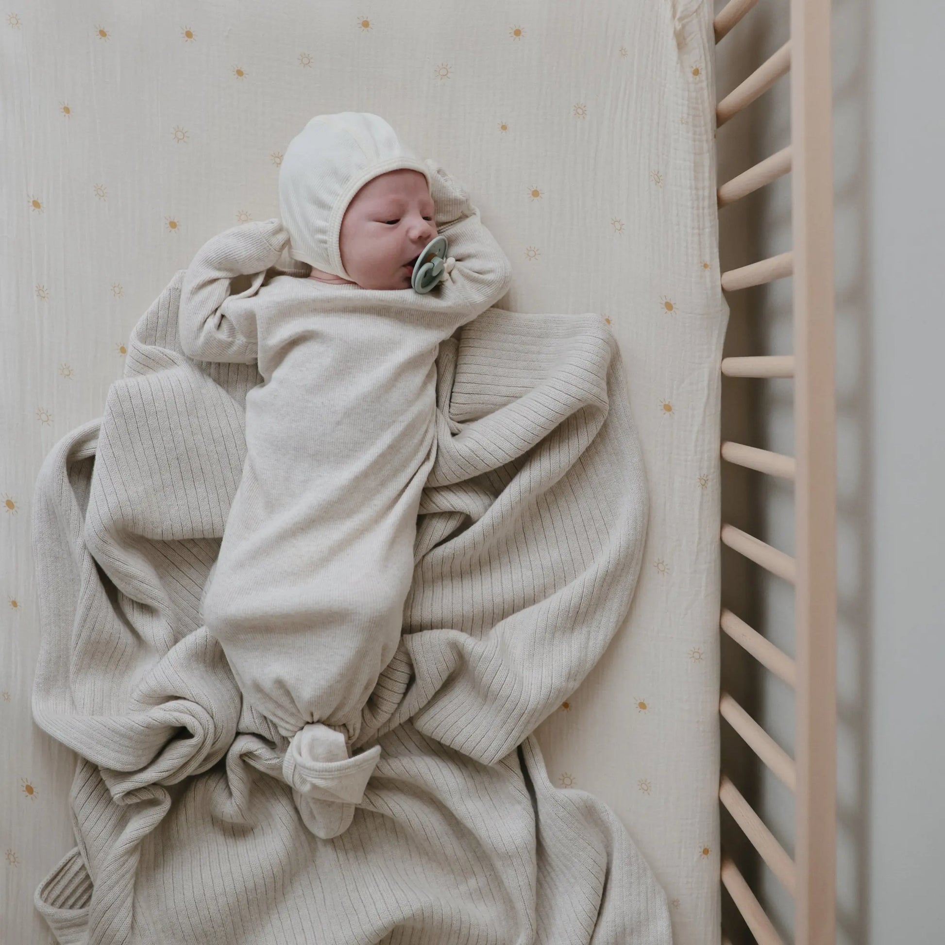 Extra Soft Muslin Crib Sheet for Baby 100% Cotton Breathable and Cozy Mushie