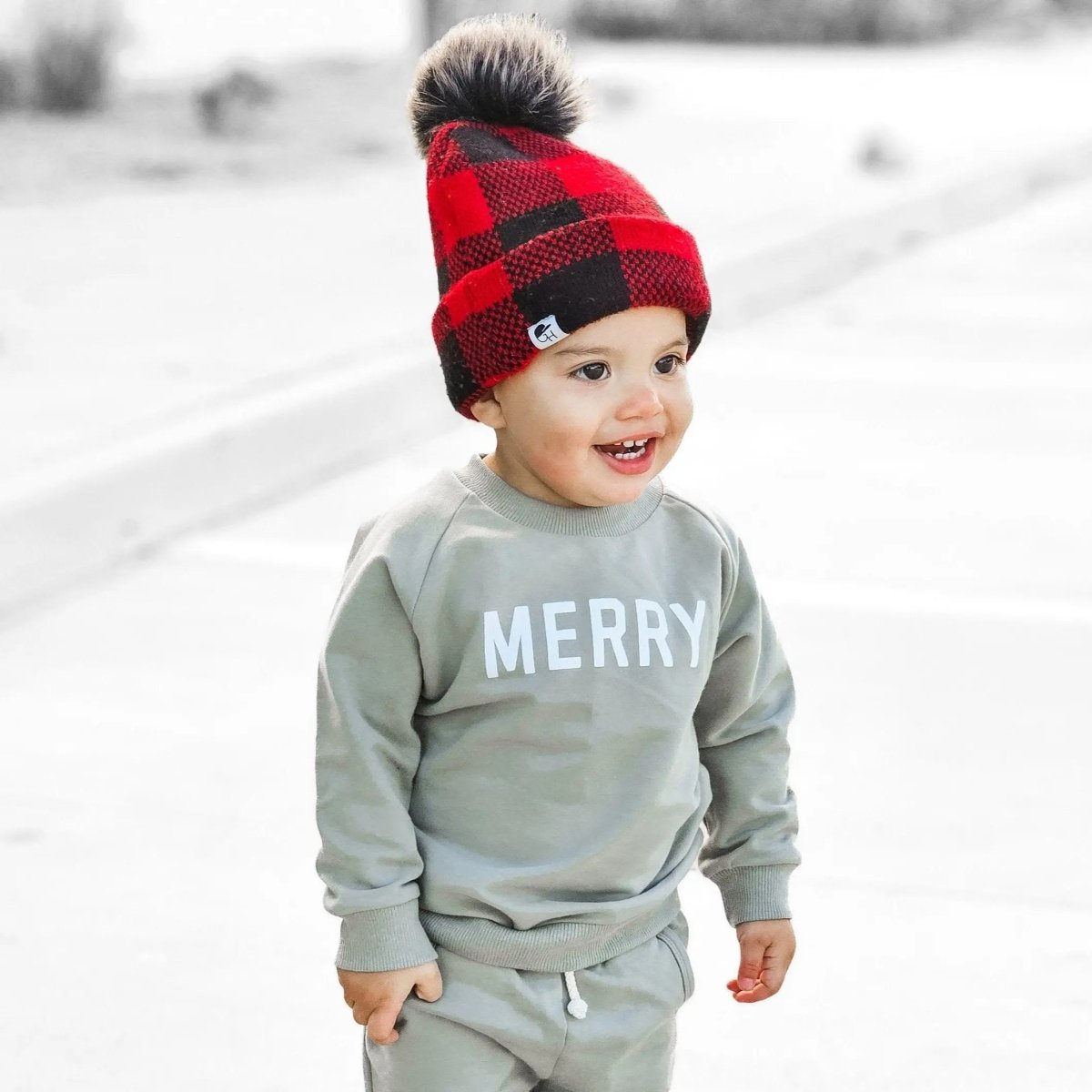 Little Joy Co. Merry Graphic Organic Cotton 2pc Jogger Set - Everetts Place Boutique - 