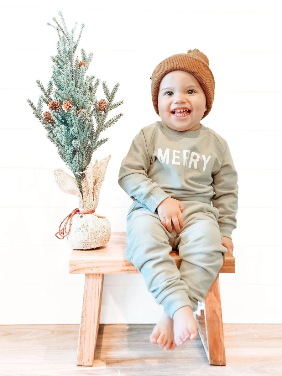 Little Joy Co. Merry Graphic Organic Cotton 2pc Jogger Set - Everetts Place Boutique - 