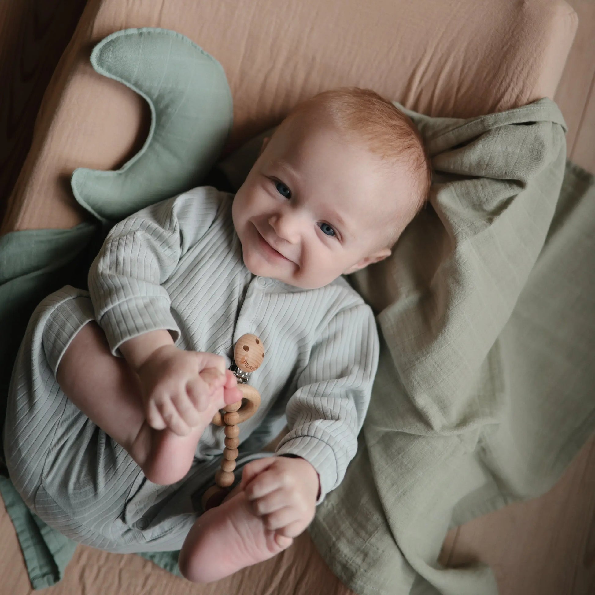 Moon Lovey Blanket Made from 100 Percent Organic Cotton for Babies and Toddlers Mushie
