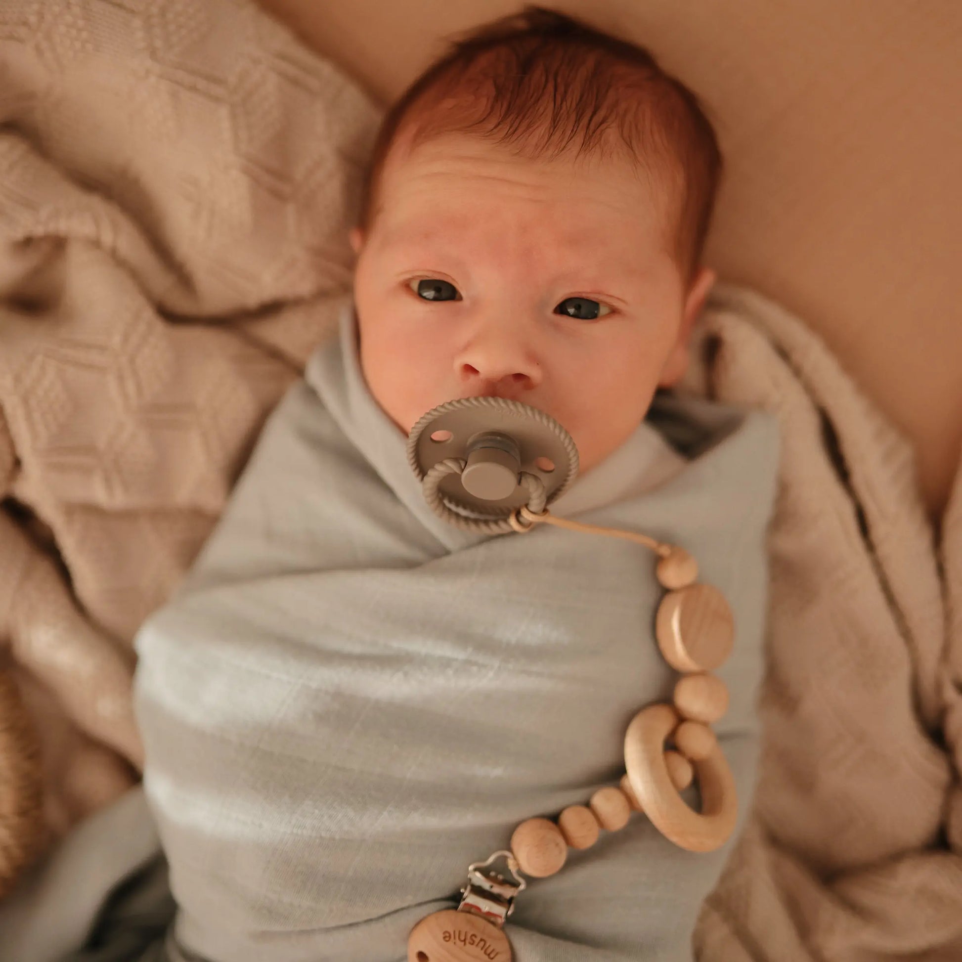 Frigg Rope Silicone Pacifier 2 Pack with SilkySoft Nipple and Click Lock System Mushie