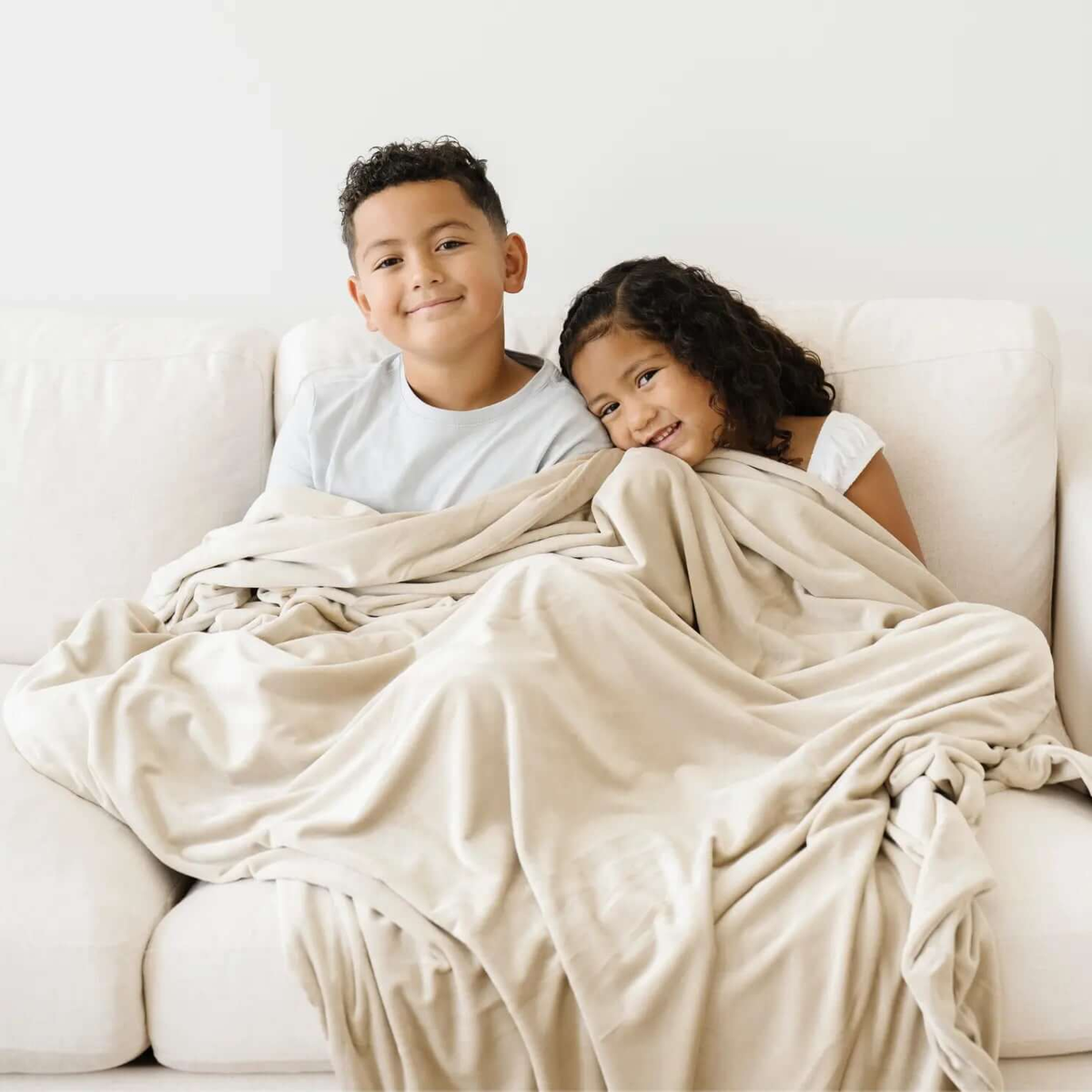 Minky Stretch XL Throw Blanket Saranoni Cozy Swaddle - Everetts Place Boutique - 