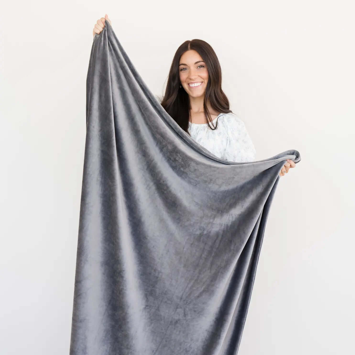 Minky Stretch XL Throw Blanket Saranoni Cozy Swaddle - Everetts Place Boutique - 
