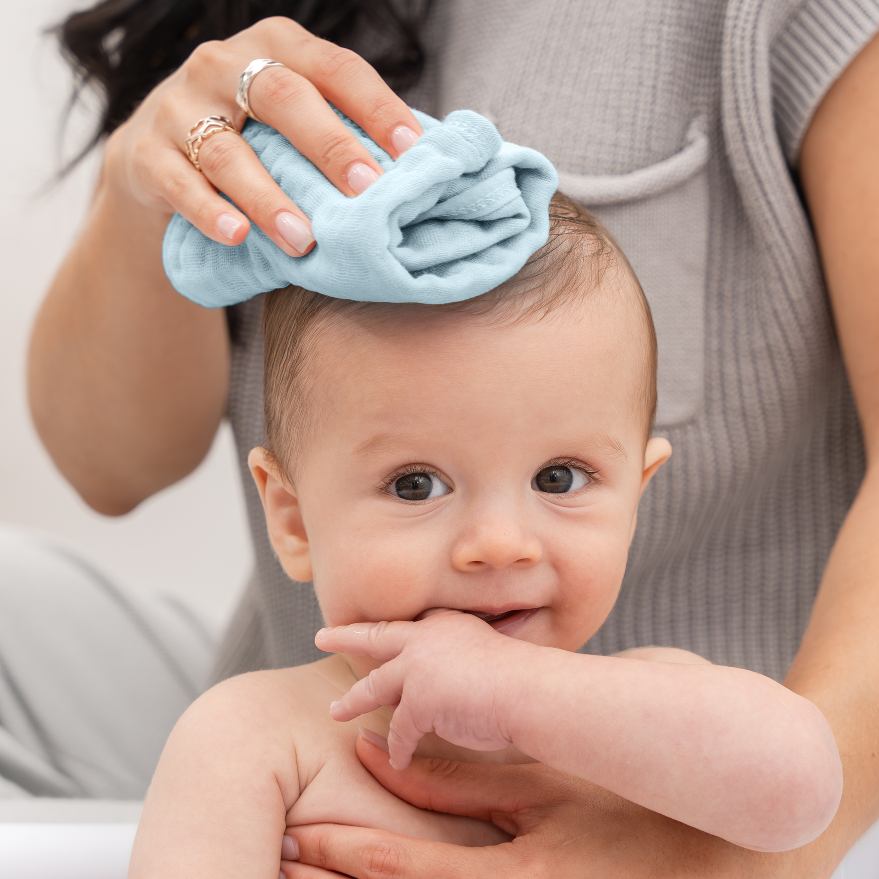 Muslin Washcloths Sky Blue Baby Bath Essentials Comfy Cubs Comfy Cubs Everetts Place: Online Boutique