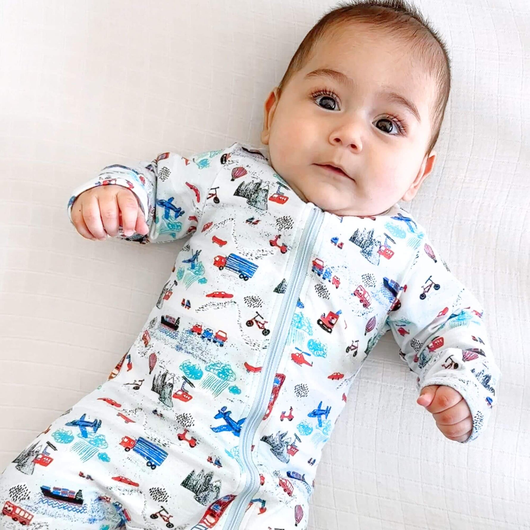 Norani Baby organic newborn footie pajamas, contrast zipper.
